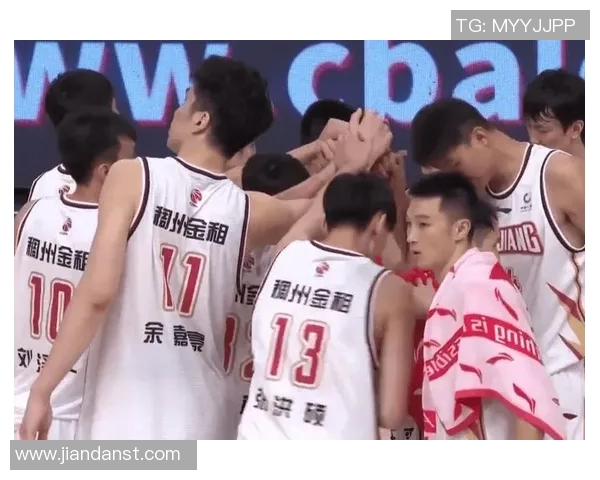 广州网球队以78分领跑冠军赛积分榜展现强劲实力